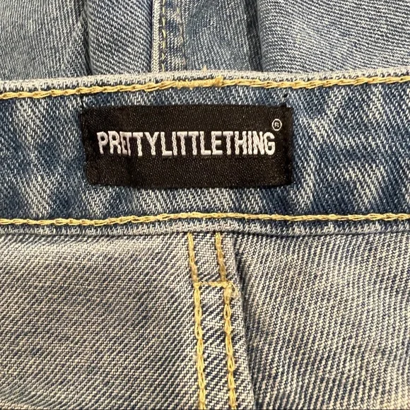 PrettyLittleThing Vintage Wash Distressed Denim Mom Shorts (12) - Picture 10 of 13